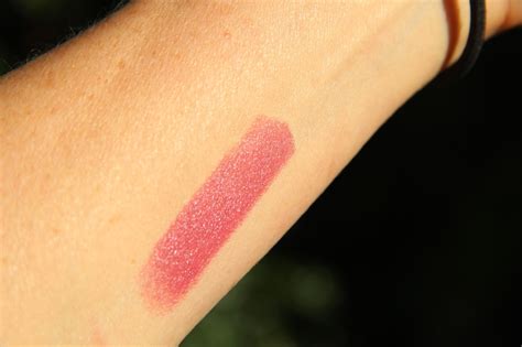 Dolce & Gabbana Sophia Loren Shine Lipstick Review and 